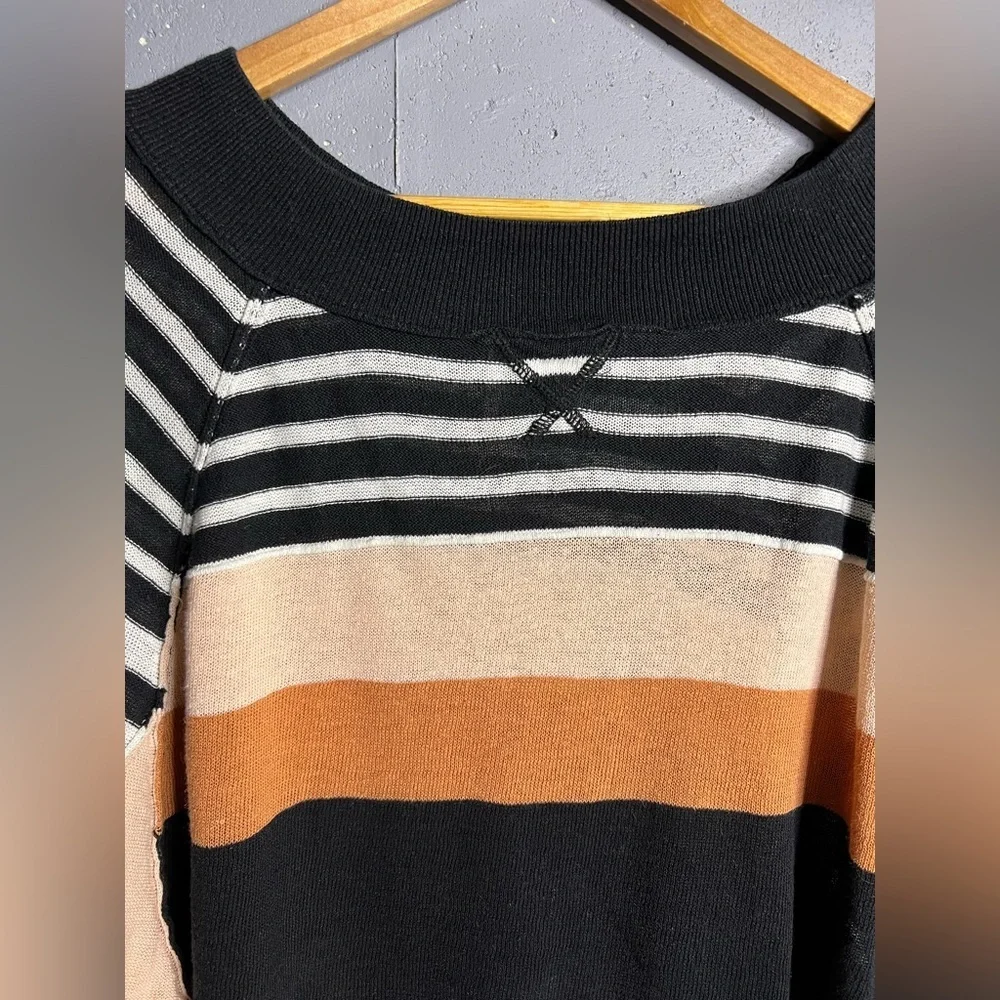 “FREE PEOPLE” Block Party Striped Crop PullOver.  Size Small